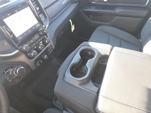 New 2026 RAM 1500 Big Horn AWD/4WD image 28