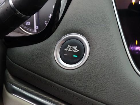 Certified 2023 Cadillac XT5 Premium Luxury FWD image 9