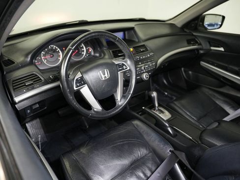 Used 2009 Honda Accord EX-L image 41