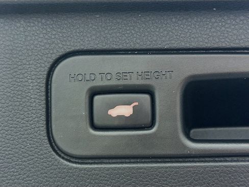 Used 2024 Honda Pilot EX-L image 30
