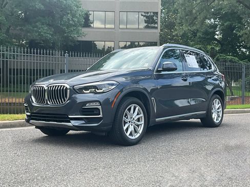 Used 2021 BMW X5 xDrive40i w/ Premium Package AWD/4WD image 1