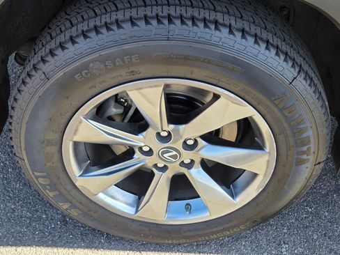 Used 2018 Lexus RX 350L FWD image 10