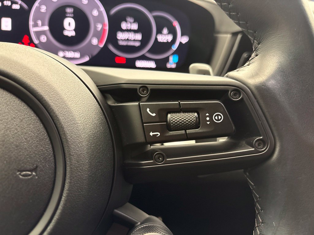 Certified 2024 Porsche Cayenne S AWD/4WD image 36