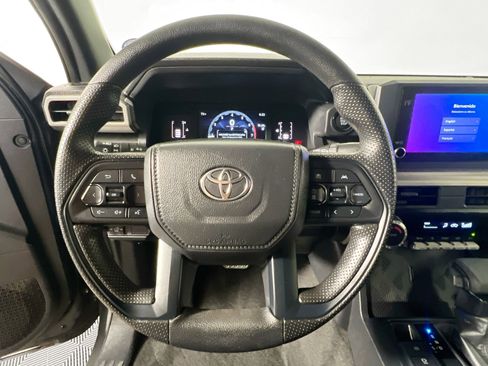 Used 2024 Toyota Tacoma SR5 RWD image 17