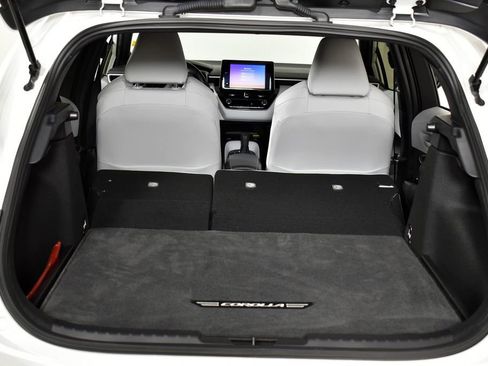 Used 2025 Toyota Corolla XSE image 23