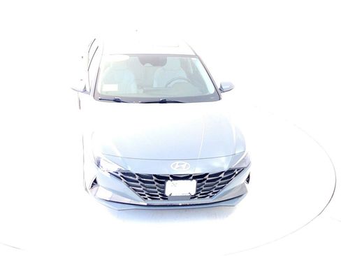 Used 2022 Hyundai Elantra Limited image 20