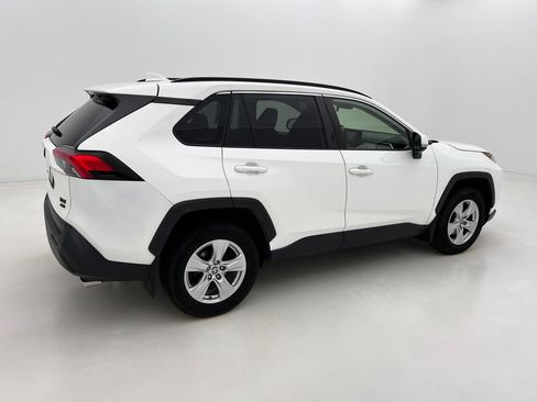 Used 2020 Toyota RAV4 XLE w/ XLE Grade Weather Package AWD/4WD image 6