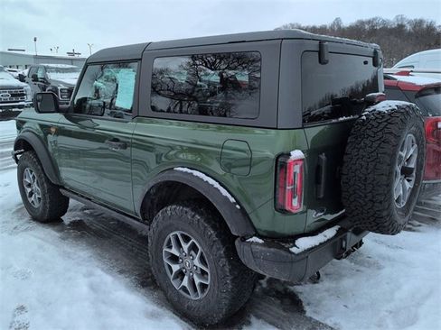 Certified 2022 Ford Bronco Badlands image 3