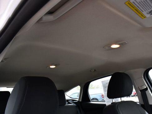 Used 2013 Ford Focus SE FWD image 17