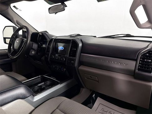 Used 2022 Ford F250 XLT w/ Black Appearance Package image 34