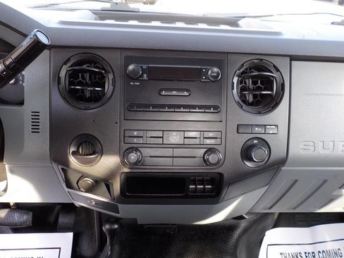 Used 2013 Ford F250 XL AWD/4WD image 16