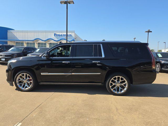 Used 2020 Cadillac Escalade ESV Platinum AWD/4WD image 8