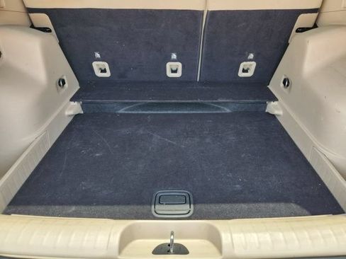 Used 2019 Jeep Cherokee Latitude w/ Popular Appearance Group FWD image 32