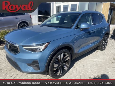 New 2025 Volvo XC40 B5 Plus w/ Protection Package Premier image 1