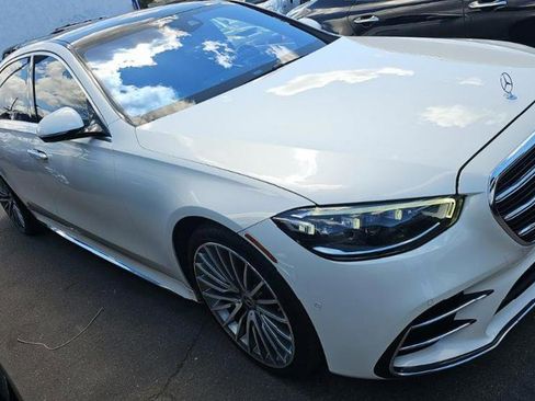 Used 2021 Mercedes-Benz S 580 4MATIC Sedan image 1