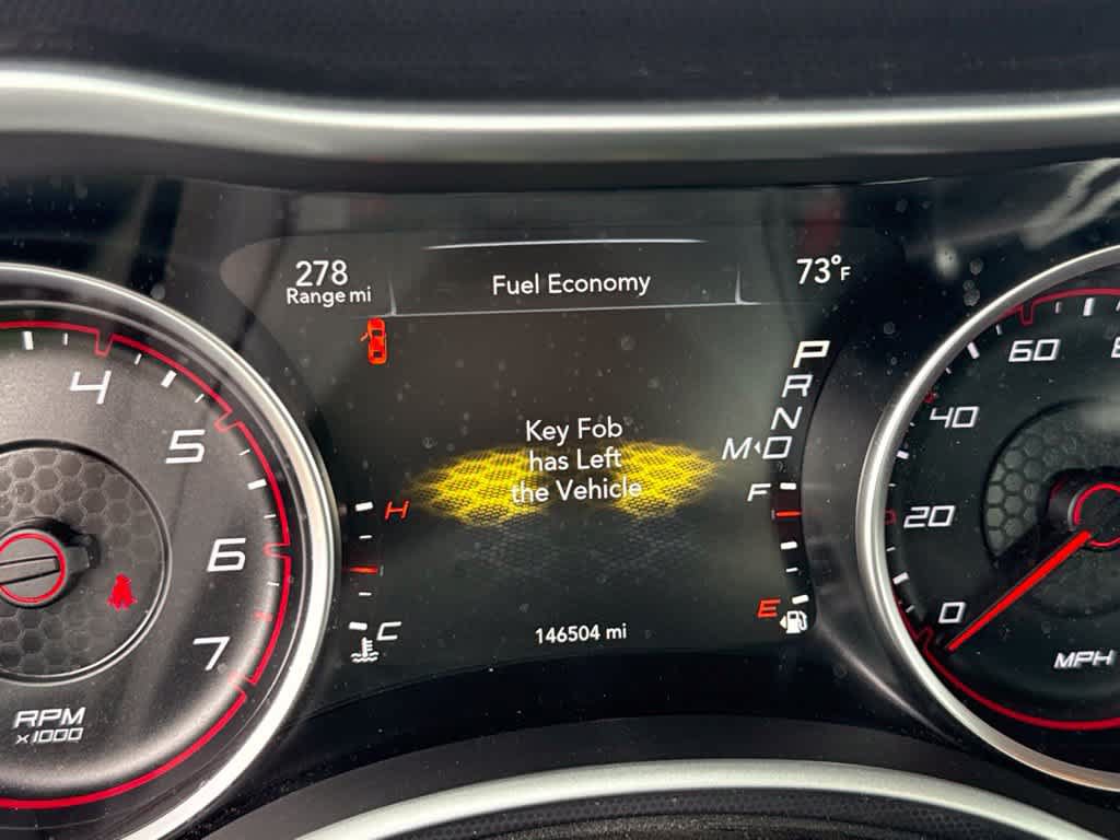 Used 2016 Dodge Charger SXT w/ Rallye Group RWD image 17
