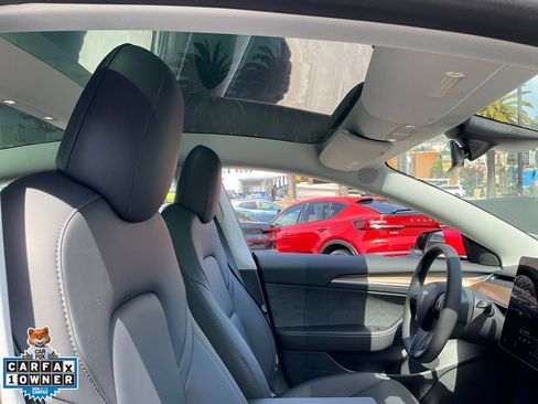 Used 2022 Tesla Model 3 Long Range AWD/4WD image 77
