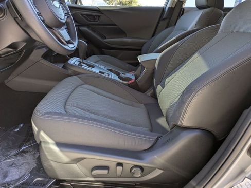 Used 2024 Subaru Crosstrek 2.0i Premium image 17