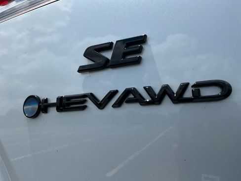 Used 2026 Toyota Corolla Cross AWD Hybrid image 21