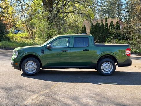 Used 2025 Ford Maverick XL w/ Equipment Group 102A AWD/4WD image 6
