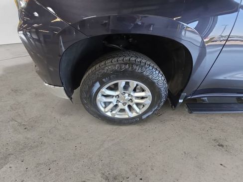 Used 2024 Chevrolet Silverado 1500 LT AWD/4WD image 9