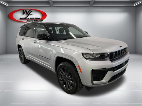 New 2026 Jeep Grand Cherokee L Limited AWD/4WD image 3