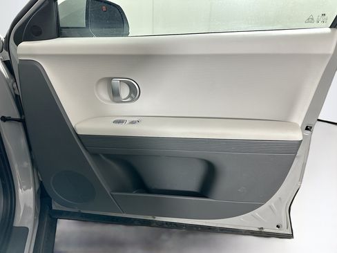 Used 2024 Hyundai Ioniq 5 SEL RWD image 32