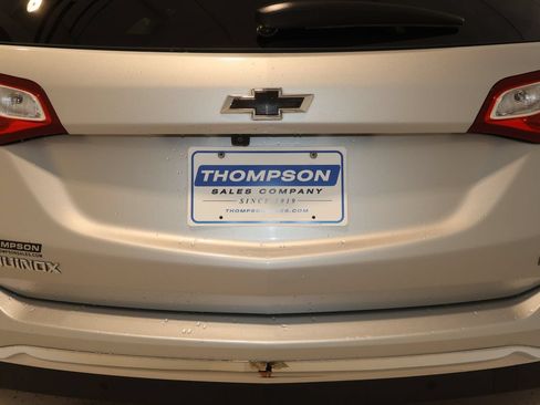 Used 2019 Chevrolet Equinox LT FWD image 21