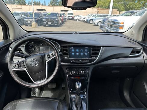 Used 2020 Buick Encore Essence AWD/4WD image 14