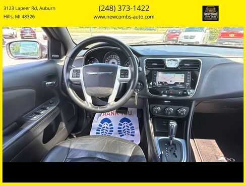 Used 2014 Chrysler 200 Limited w/ Sun/Sound Group image 15