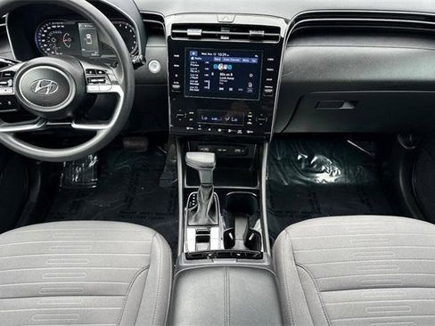 Certified 2024 Hyundai Santa Cruz SEL image 14