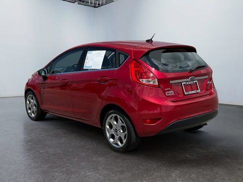Used 2011 Ford Fiesta SES w/ 301A Rapid Spec Order Code FWD image 5