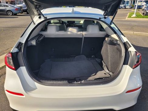 Used 2024 Honda Civic EX-L image 11