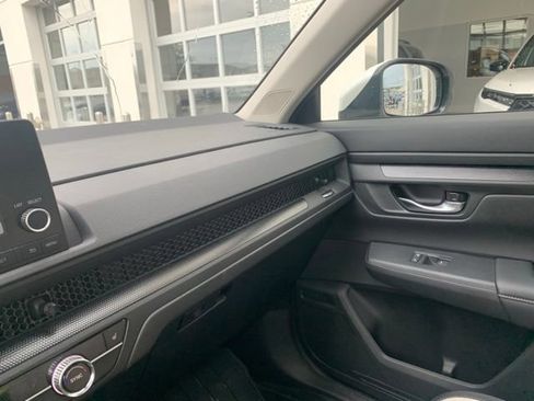 Used 2024 Honda CR-V EX image 16
