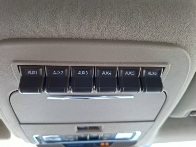 New 2027 Ford F250 Platinum w/ Platinum Plus Package AWD/4WD image 28