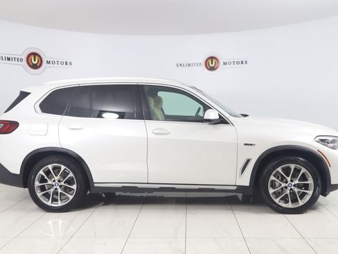 Used 2022 BMW X5 xDrive45e AWD/4WD image 2