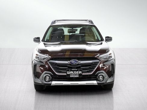 Used 2025 Subaru Outback Limited w/ Tech Package 3 AWD/4WD image 8