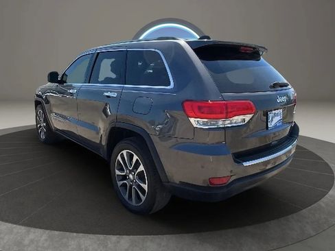 Used 2018 Jeep Grand Cherokee Limited image 29