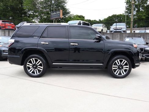 Used 2016 Toyota 4Runner Limited AWD/4WD image 8