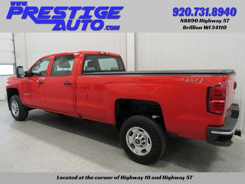 Used 2019 Chevrolet Silverado 2500 W/T image 2