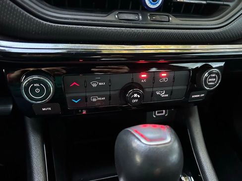 Used 2023 Jeep Compass Altitude image 25