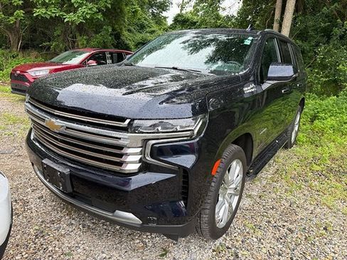Used 2021 Chevrolet Tahoe High Country AWD/4WD image 1