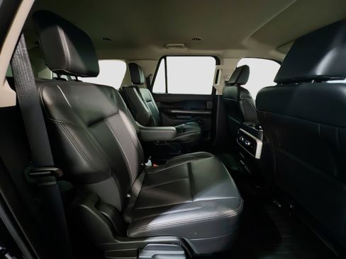 Used 2024 Ford Expedition Max XLT image 20