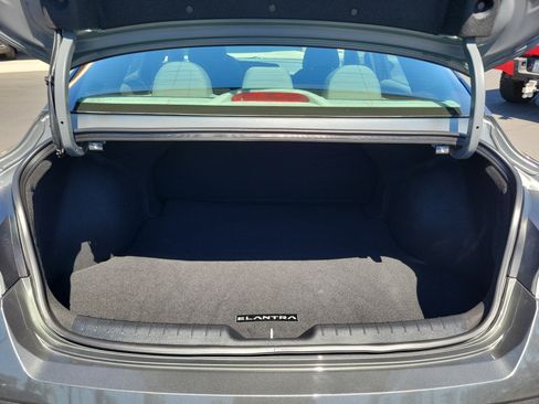 Certified 2025 Hyundai Elantra Sport FWD image 28