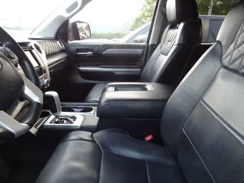 Used 2017 Toyota Tundra Platinum AWD/4WD image 8