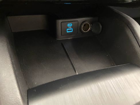 Used 2022 Ford Escape SE w/ Convenience Package image 32