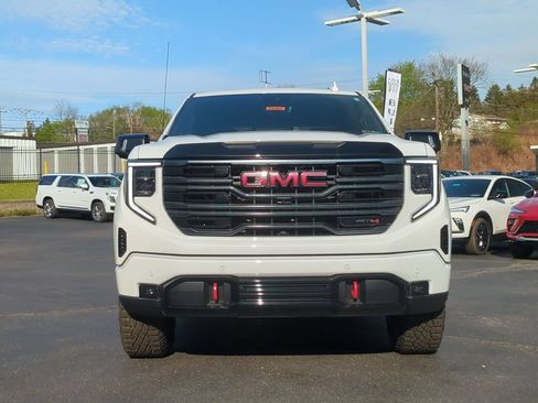 New 2026 GMC Sierra 1500 AT4 w/ AT4 Premium Package AWD/4WD image 2