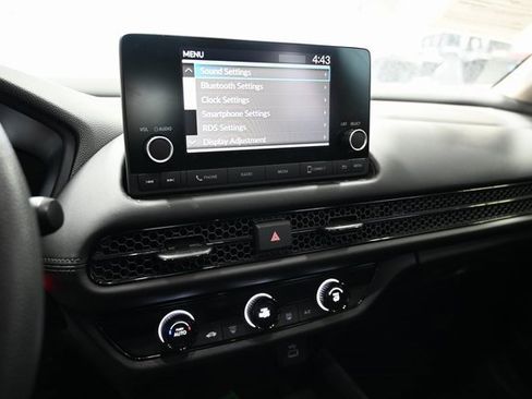 Used 2023 Honda HR-V LX image 16