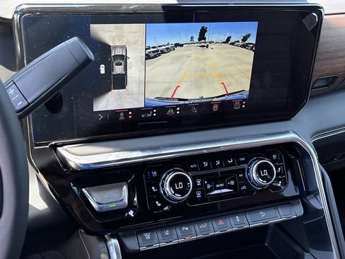 New 2026 GMC Sierra 2500 Denali Ultimate AWD/4WD image 15
