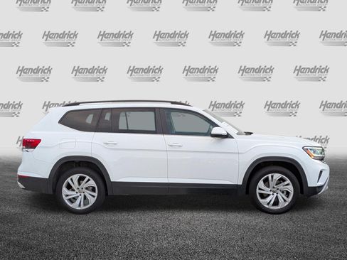 Used 2023 Volkswagen Atlas SE w/ Panoramic Sunroof Package FWD image 10
